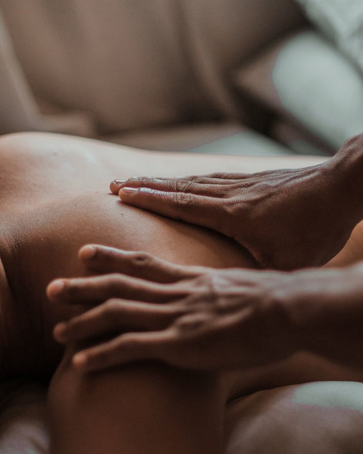 how to give your partner an intimate massage — intimate talk
